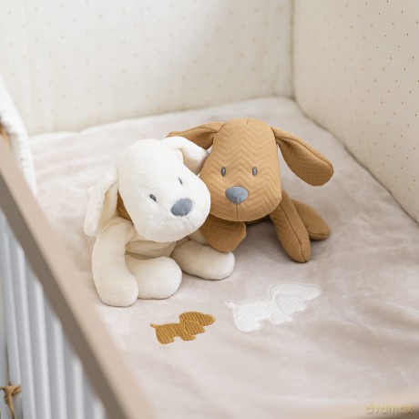 Nattou Plush Soft Toy, Stuffed Animal, Cuddly Companion, Grasping Design Develops Motor Skills, Machine Washable, Extra Soft Cotton/Polyester, PETA-Approved Vegan, Charlie Dog, Vanilla, 30 cm