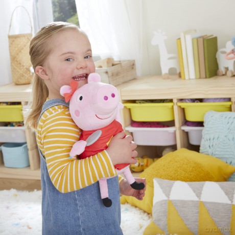 Peppa Pig Hasbro Oink-Along Songs Peppa Singing Plush Doll with Sparkly Red Dress and Bow, Sings 3 Songs, Ages 3 and up,F21875L0