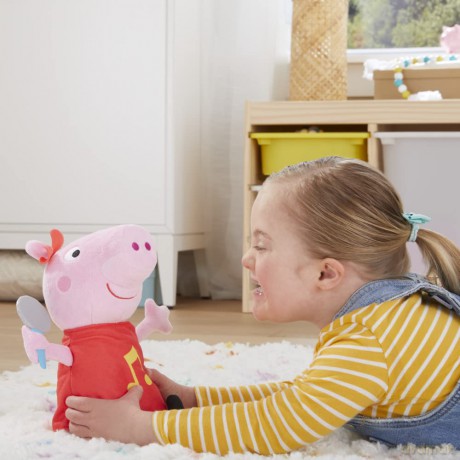Peppa Pig Oink-Along Songs Peppa Singing Plush Doll with Sparkly Red Dress and Bow, Sings 3 Songs, Ages 3 and up