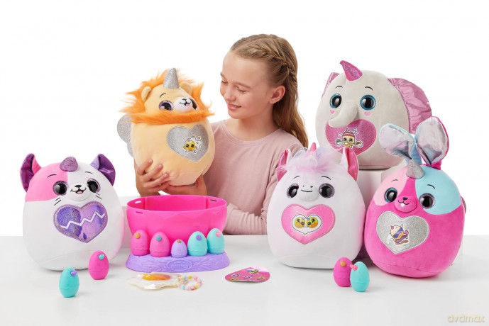 Rainbocorns Eggzania Surprise Mania Daffy the Flamingo - Collectible Plush - Over 20 Surprises Inside, 28 cm, Cuddle Plush Stuffed Animal, Rings, Bracelets, Stickers, Wearable Accessories (Flamingo)