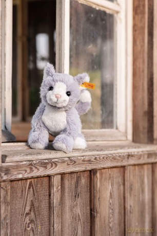 Steiff - 067051 - Soft Cuddly Friends - Cassie Cat - 26cm, Angel Falls