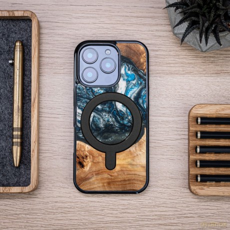 Bewood nakładka Unique do iPhone 16 Pro 6,3 Planets Ziemia z MagSafe