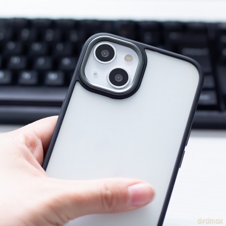 Nakładka Satin Matt do iPhone 16 6,1 czarna