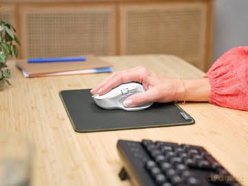 Bezprzewodowa mysz OZAA+ Multi-Connect Biała