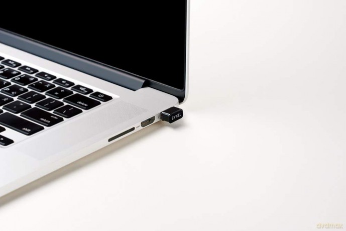 Dwuzakresowy adapter bezprzewodowy AC1200 Nano USB NWD6602-EU0101F