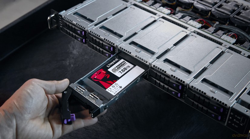 Dysk SSD DC600M 960GB