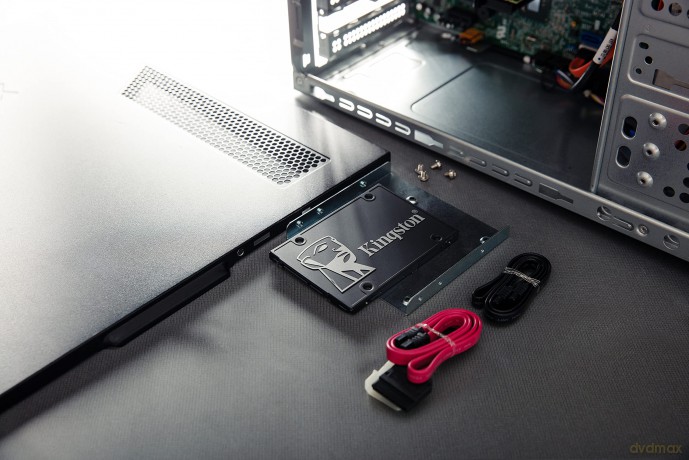Dysk SSD KC600 2.5 512GB SATA3 Bundle