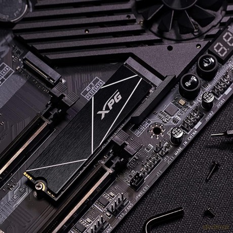 Dysk SSD XPG GAMMIX S70 BLADE 8000GB PCIe 4x4 7.3/6.3MB/s