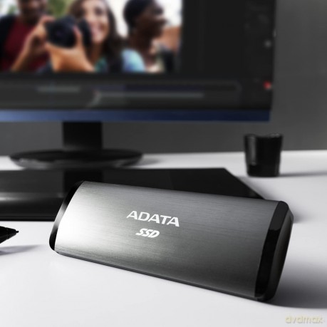 Dysk zewnętrzny SSD SE760 512GB USB3.2-A/C Czarny