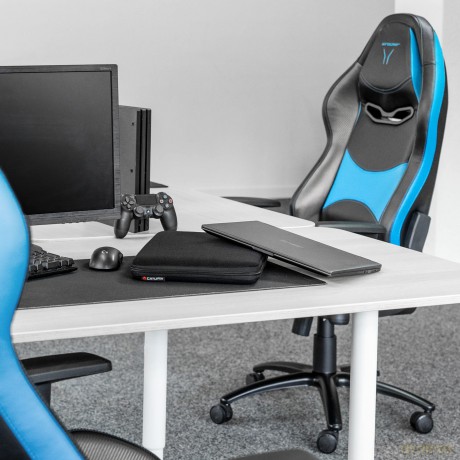 Etui CATURIX tech 15-15.6 cala