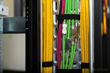 Kabel teleinformatyczny instalacyjny kat.8.2, S/FTP, Dca, AWG 22/1, LSOH, 100m, Zielony