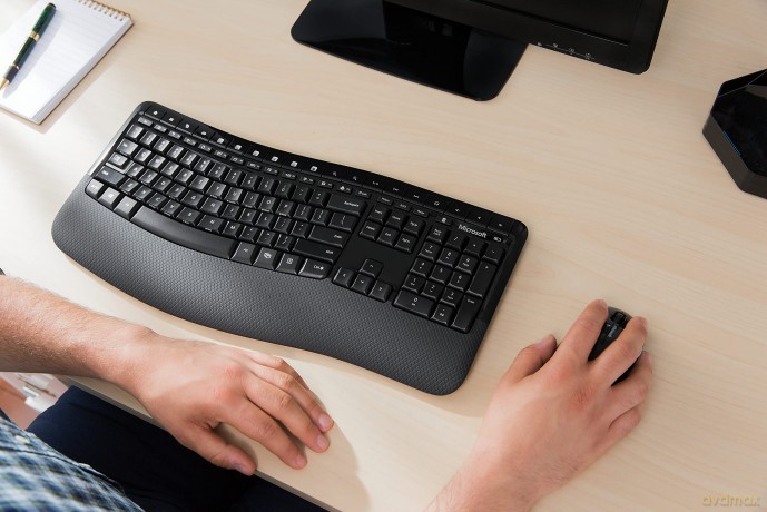 Klawiatura + mysz Comfort 5050 Desktop AES PP4-00019