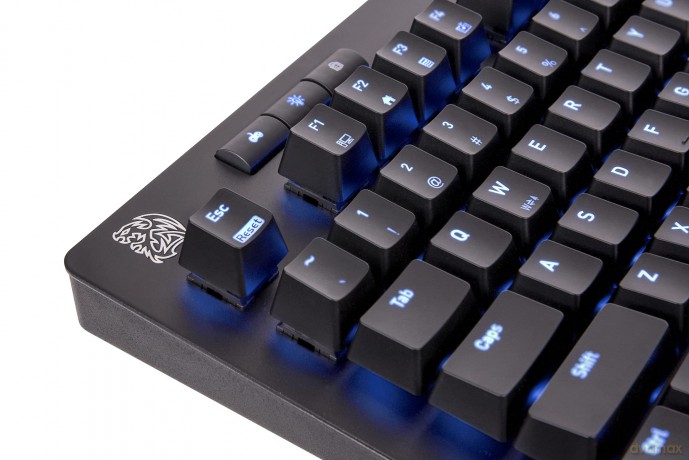 Klawiatura TT eSports Neptune PRO TTC