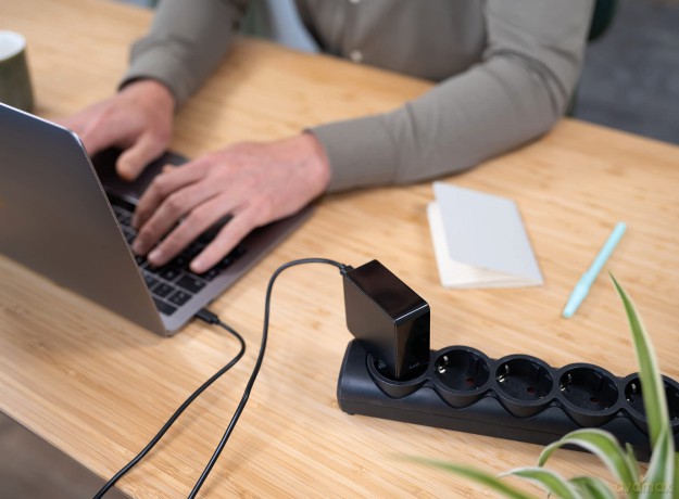 Ładowarka MacBook MAXO 61W USB-C
