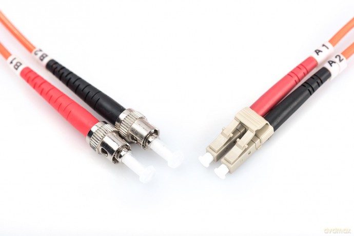 Patch cord światłowodowy FO MM 50/125 OM2 LC-ST 2m