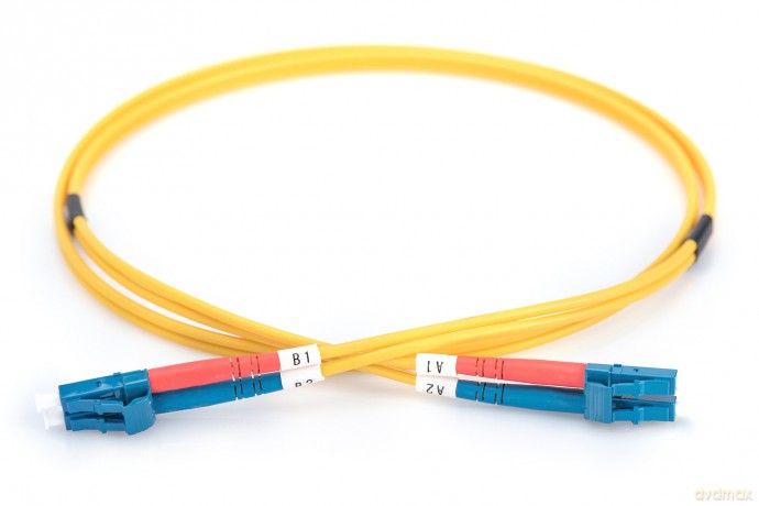 Patchcord FO Singlemode 09/125 OS2 LC-LC duplex 3m Żółty