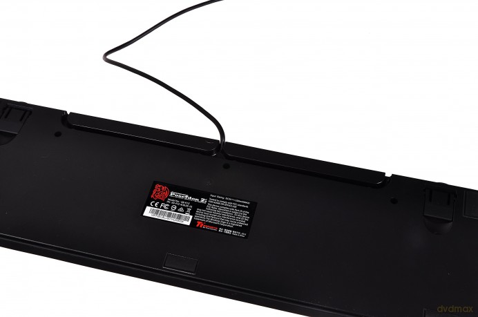 Tt eSPORTS Mechaniczna klawiatura dla graczy - Poseidon Z illuminated Blue Switch 1000Hz
