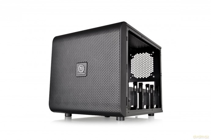 Core V21USB 3.0 Window (200mm), czarna