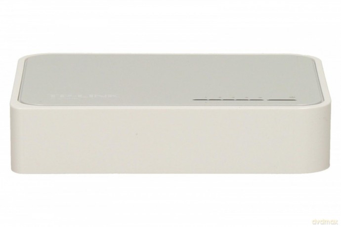 SF1005D switch L2 5x10/100 Desktop