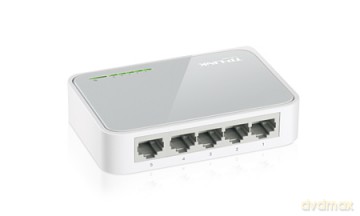 SF1005D switch L2 5x10/100 Desktop