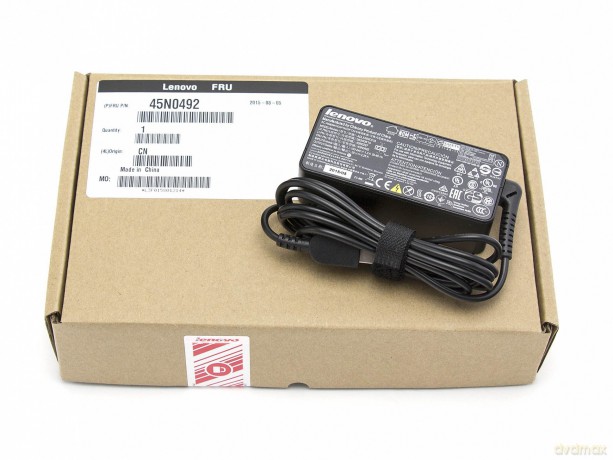 ThinkPad 45W AC Adapter (slim tip) - EU1