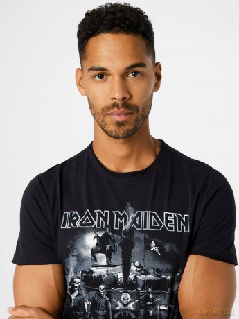 Iron Maiden: Life Or Death Amplified Vintage Black Medium T-Shirt