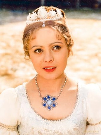 Trois Noisettes Pour Cendrillon [DVD]