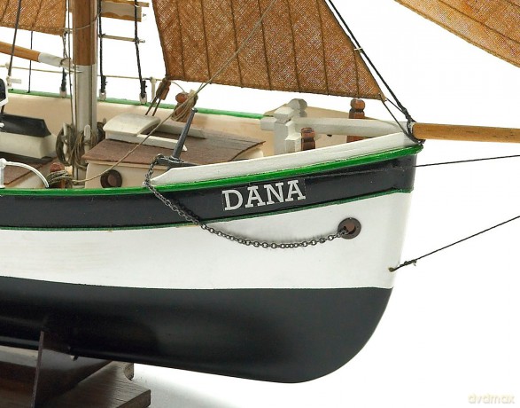 Billing Boats - Dana - Plastic hull 1:60 - (428316)