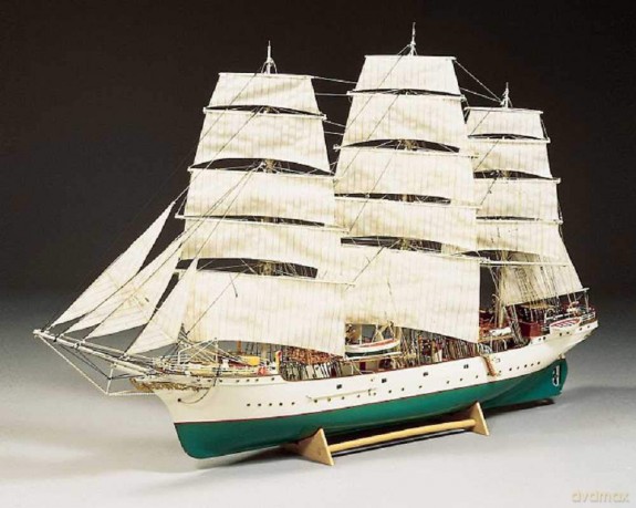 Billing Boats - Danmark Special Edition Wooden Hull - (438756)