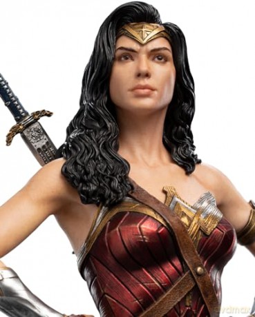 Justice League (Zack Snyder) - Trinity Series - Wonder Woman Statue 1:6 Scale [FIGURKA]