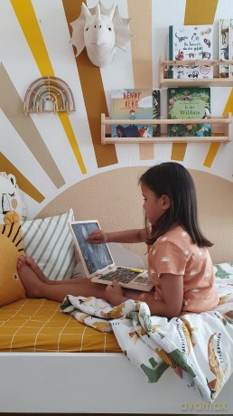 Small Foot - Wooden Laptop with Magnet Board (I-SF11193)