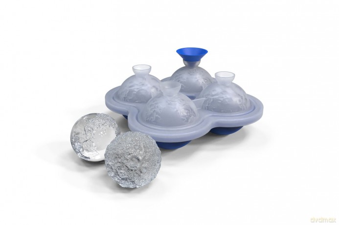 Winkee - Ice Cube Tray - Globe and Moon