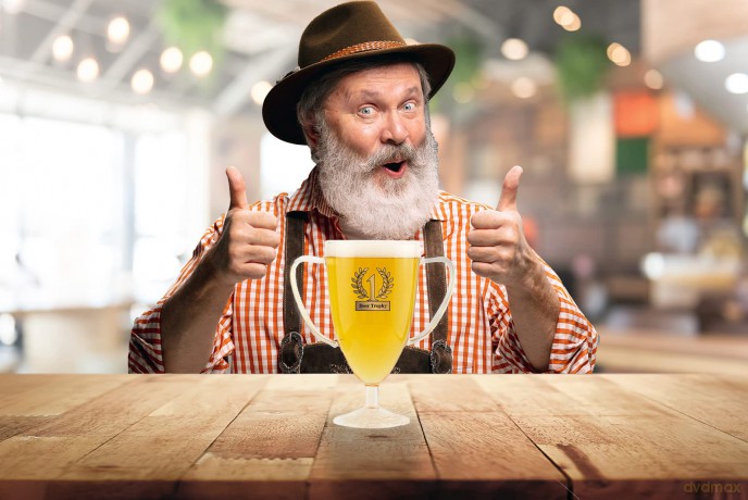 Winkee - Mug - Beer Trophy