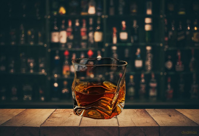 Winkee - Whiskey glass - Storm