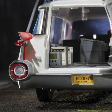 Ghostbuster Plasma Series - ECTO - 1 (1984)