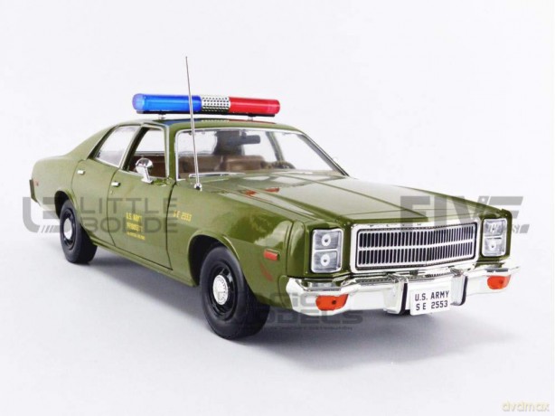 Greenlight Collectibles - 1/18 The A-Team (1983-87 TV Series) Plymouth Fury US Army Police