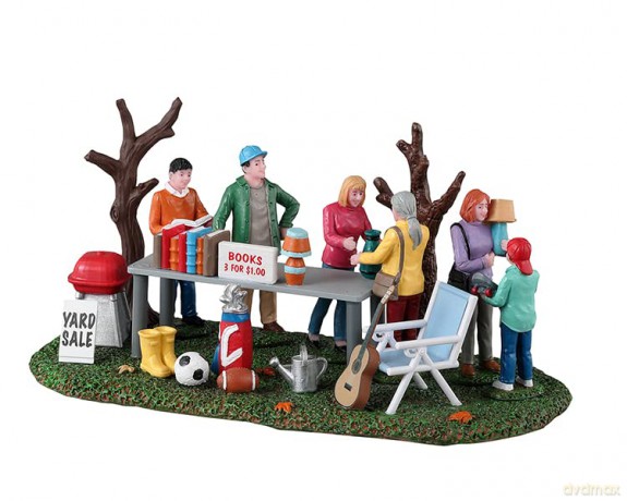 Lemax - Harvest Crossing - Accessory: Neighborhood Yard Sale - (33618)