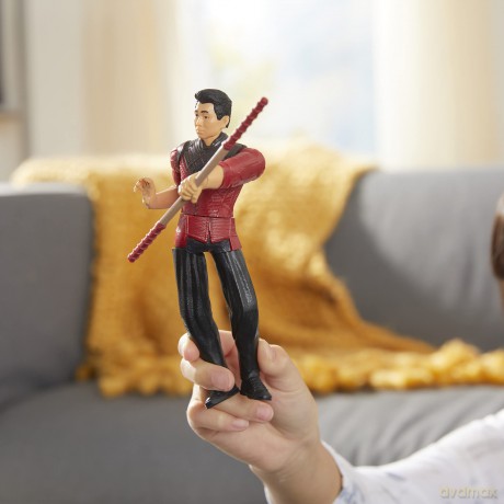 Marvel - Shang Chi 6in Figure + Staff Attack