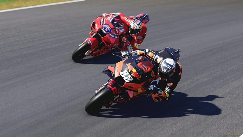 MotoGP 22 - Day One Edition (compatible with Xbox One) [GRA XBOX SERIES X]