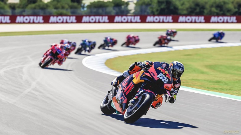 MotoGP 22 - Day One Edition (compatible with Xbox One) [GRA XBOX SERIES X]