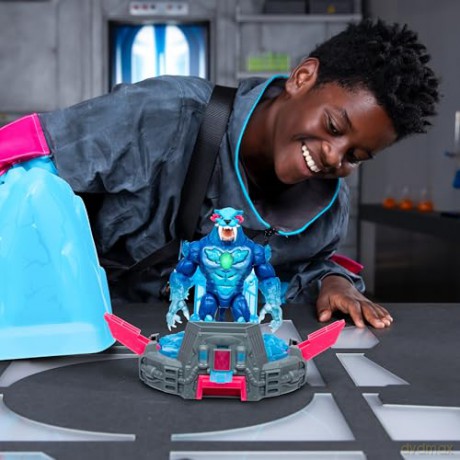 Mr Beast - Cryo Lab Collector Figure