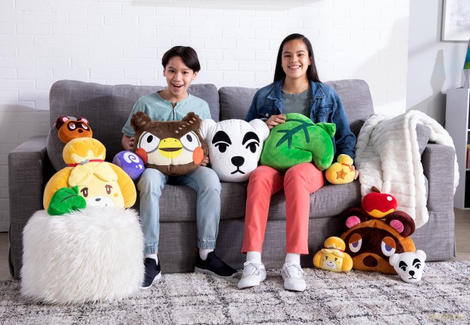Nintendo - TOMY Plush - Animal Crossing Mega Blathers
