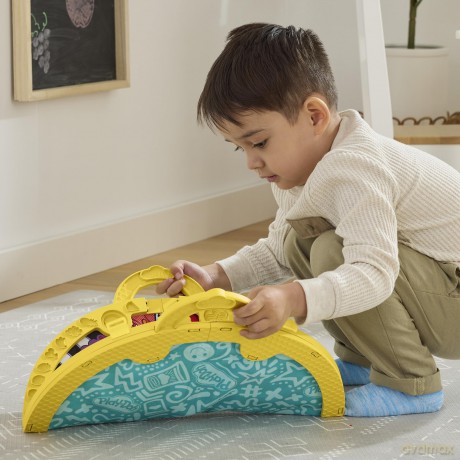 Play Doh - Fold N Go Playmat