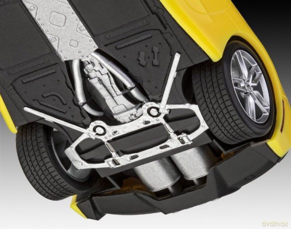 Revell Model Kit 2014 Corvette Yellow 1:25 07