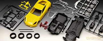 Revell Model Kit 2014 Corvette Yellow 1:25 07