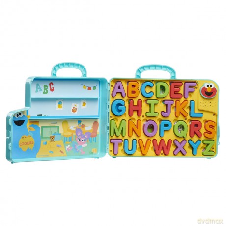 Sesame Street - Elmo's Learning Letters
