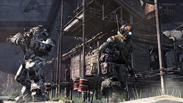 Titanfall (Dutch/French Box - Multi Lang in Game) [GRA XBOX ONE]
