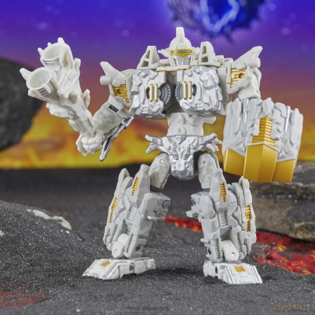 Transformers - Generations - Legacy United Deluxe Class (Infernac Universe Nucleous)
