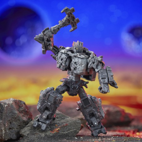 Transformers - Generations - Legacy United Deluxe Class (infernal Universe Magneous)