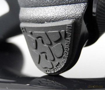 Trigger Treadz (4 Pack) (Black) [GRA PS4]